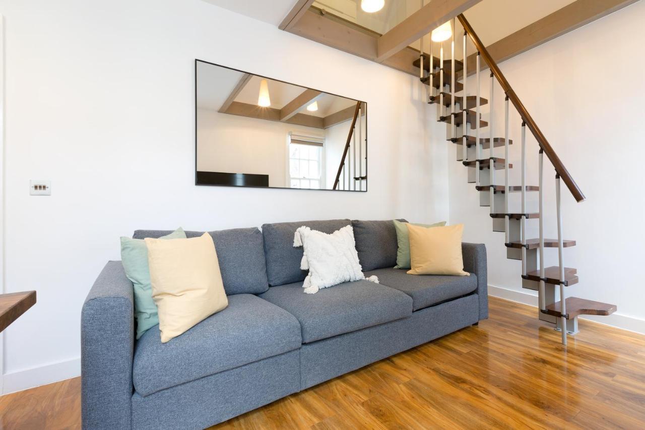 Spacious 4 Bedrooms Flat In New Oxford Street Londra Exterior foto