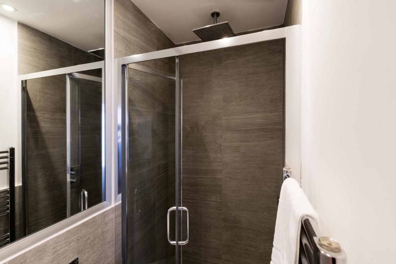 Spacious 4 Bedrooms Flat In New Oxford Street Londra Exterior foto