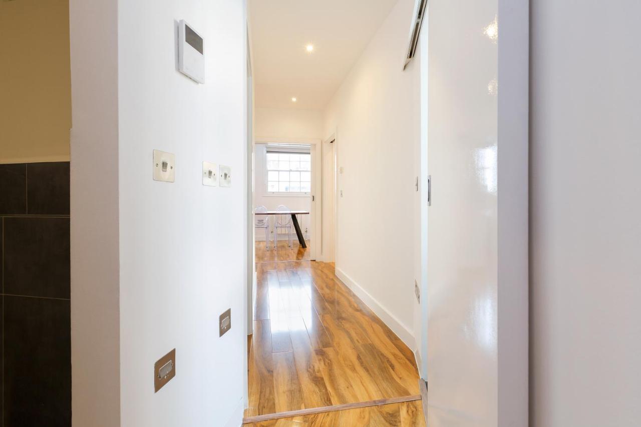 Spacious 4 Bedrooms Flat In New Oxford Street Londra Exterior foto